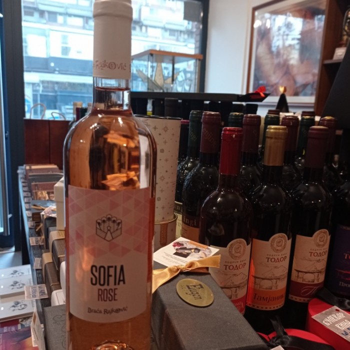Rose Rajkovic RAJKOVIC SOFIA ROSE | -Rose vino, --Roze vina, -Braća Rajković